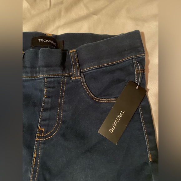 TROVARE DARK WASH JEANS - Picture 2 of 9